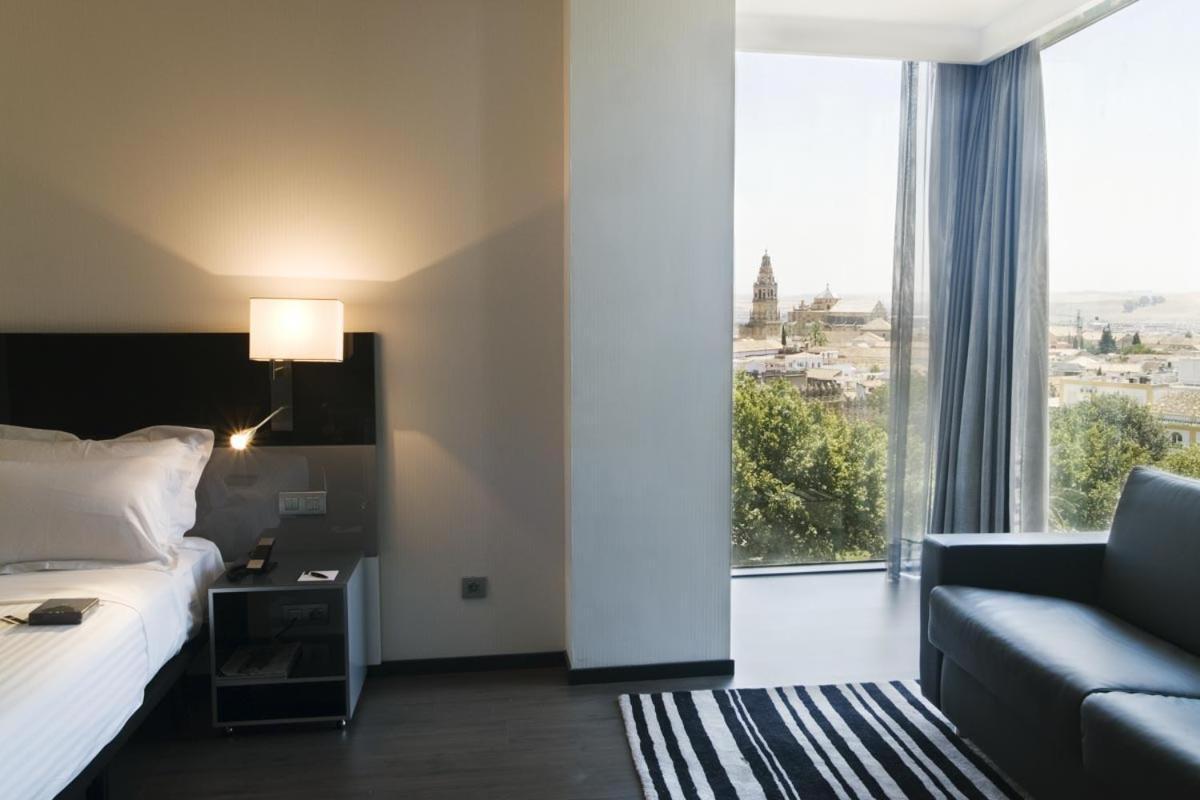ยูโรสตาร์ส พาเลซ โฮเต็ล Hotel กอร์โดบา ห้อง รูปภาพ